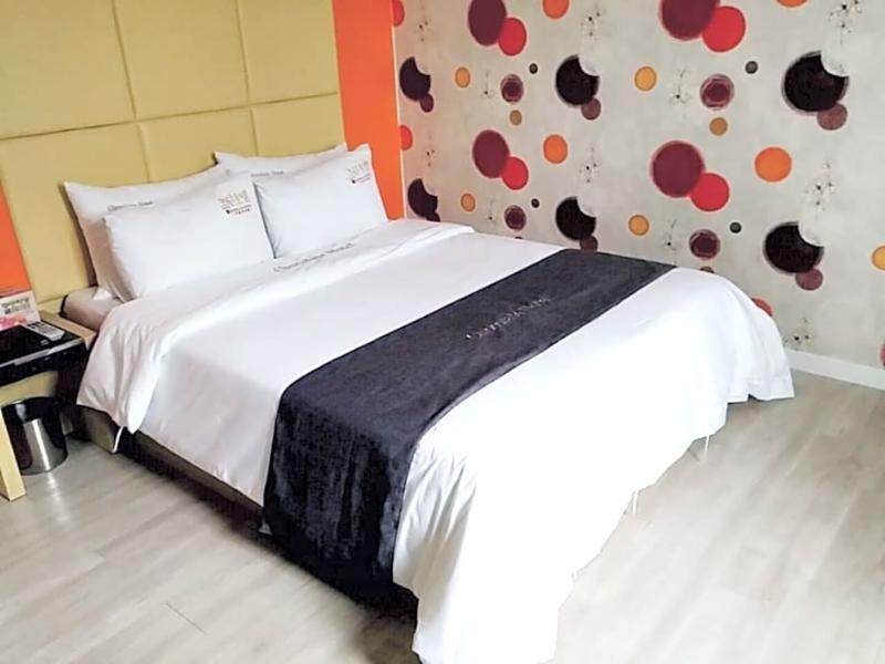 Chocolate Hotel Gwangju Metropolitan City Exterior photo